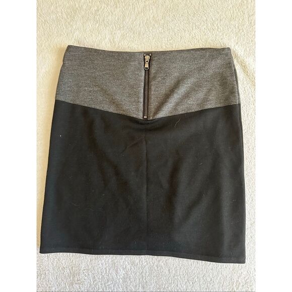 Akela Key black and charcoal skirt size M - Picture 5 of 13